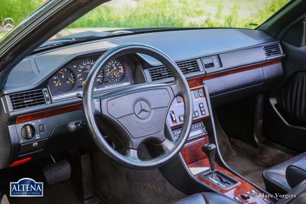 Mercedes 300CE 24, 1992