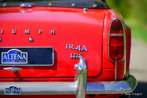 Triumph TR4A IRS, 1966