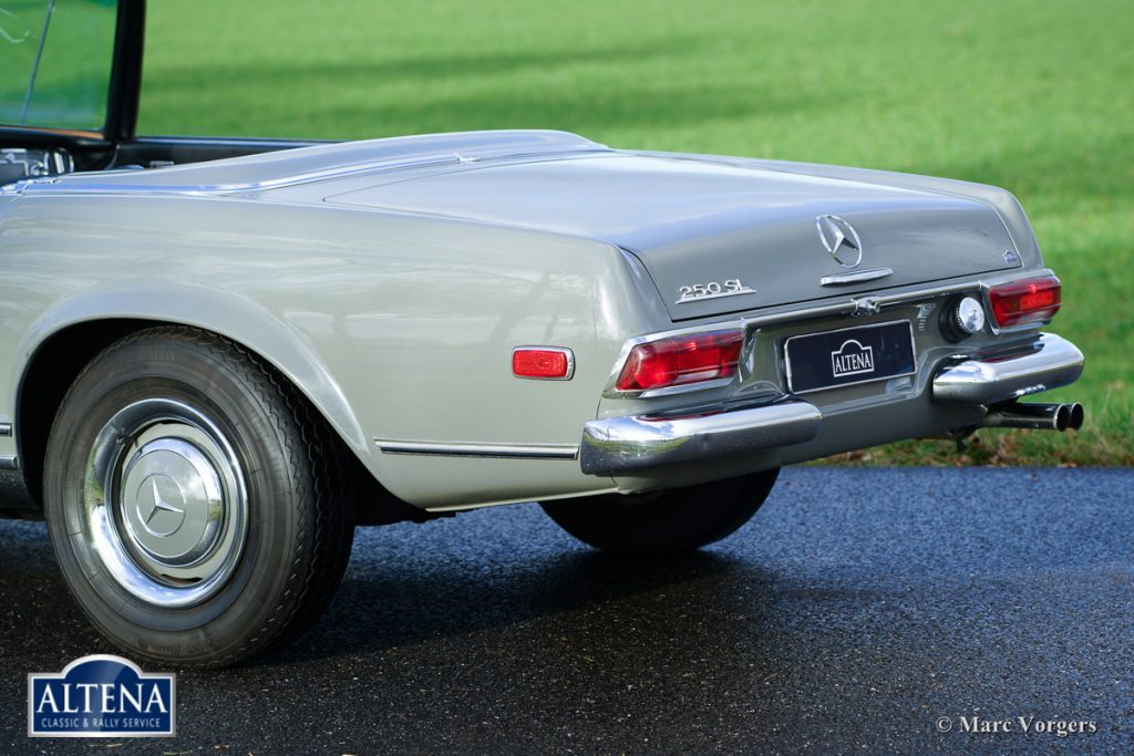 Mercedes 250 SL, 1967